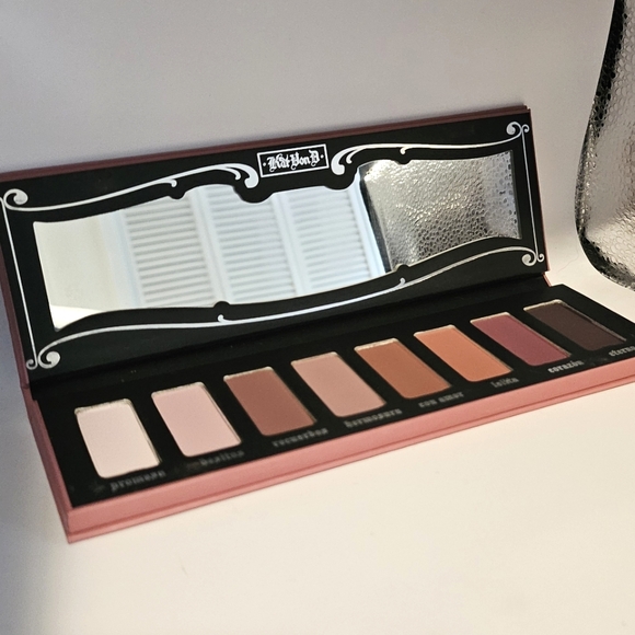 Kat Von D Lolita Eyeshadow Palette (Unused) - Picture 3 of 5